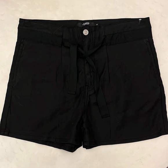 HUDSON JEANS Women's Black Paper
Bag Shorts - Size 27 - NWOT - Picture 2 of 10